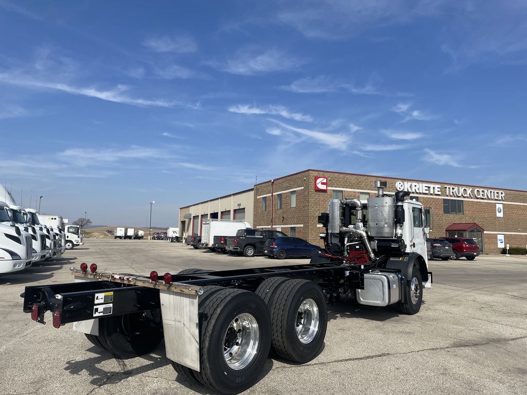 Slide images of 2026 MACK TE64R