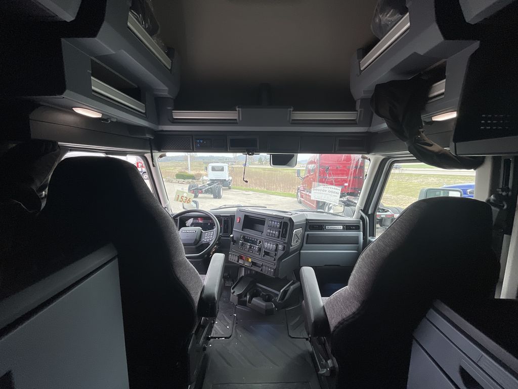 Slide images of 2026 MACK PIONEER 64T 76H