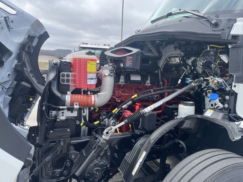 Slide images of 2026 MACK PIONEER 64T 76H