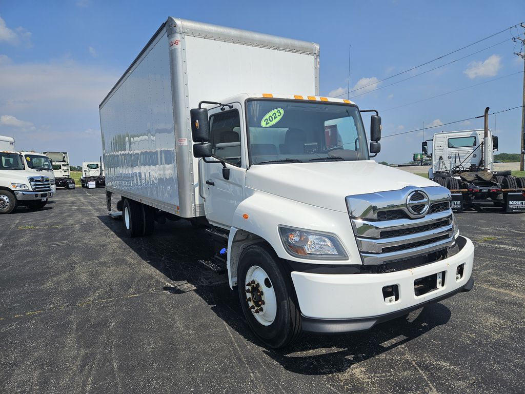 Slide images of 2023 HINO L6