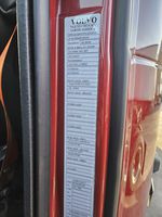 Slide images of 2023 VOLVO VNL64T860