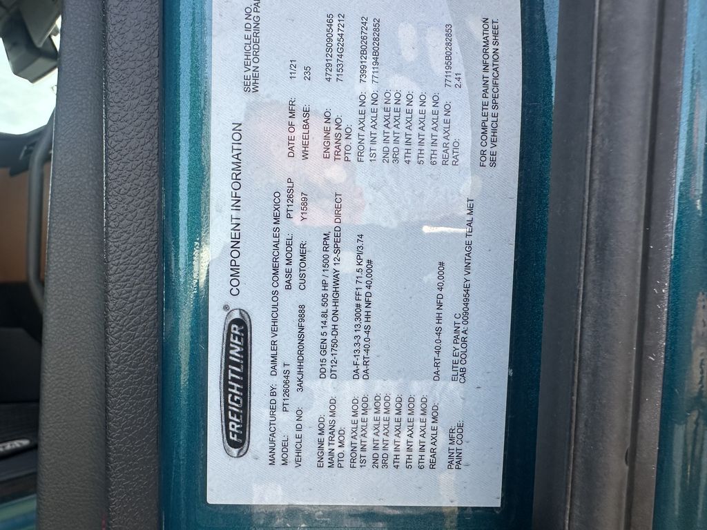 Slide images of 2022 FREIGHTLINER CASCADIA