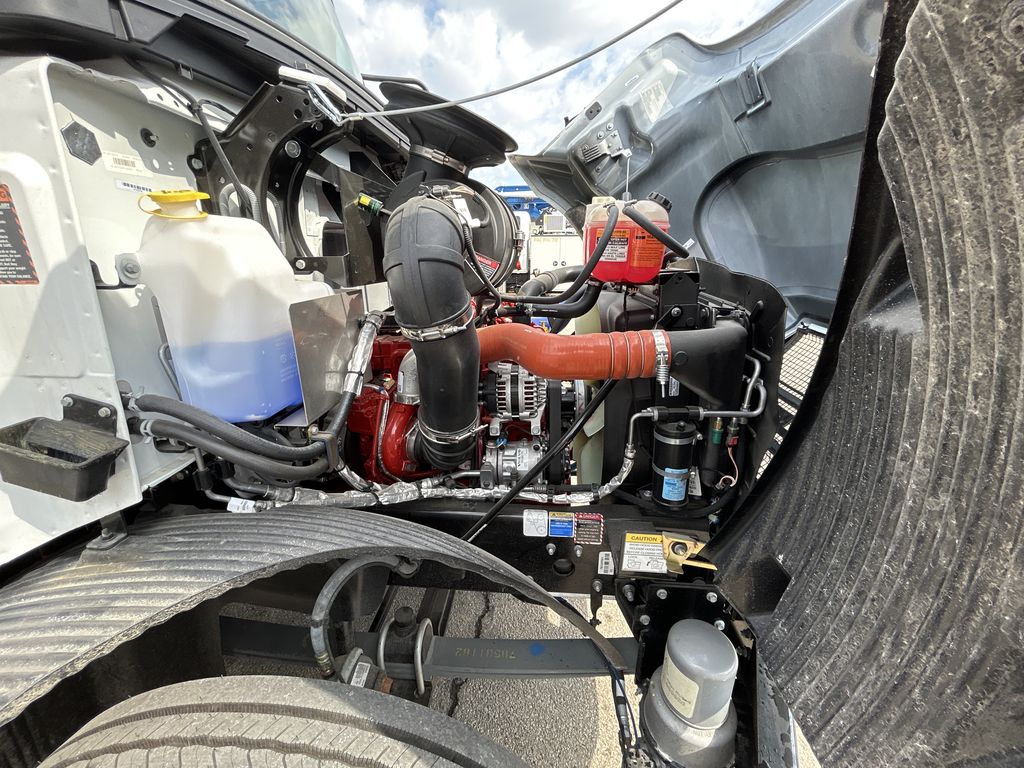 Slide images of 2026 MACK MD642