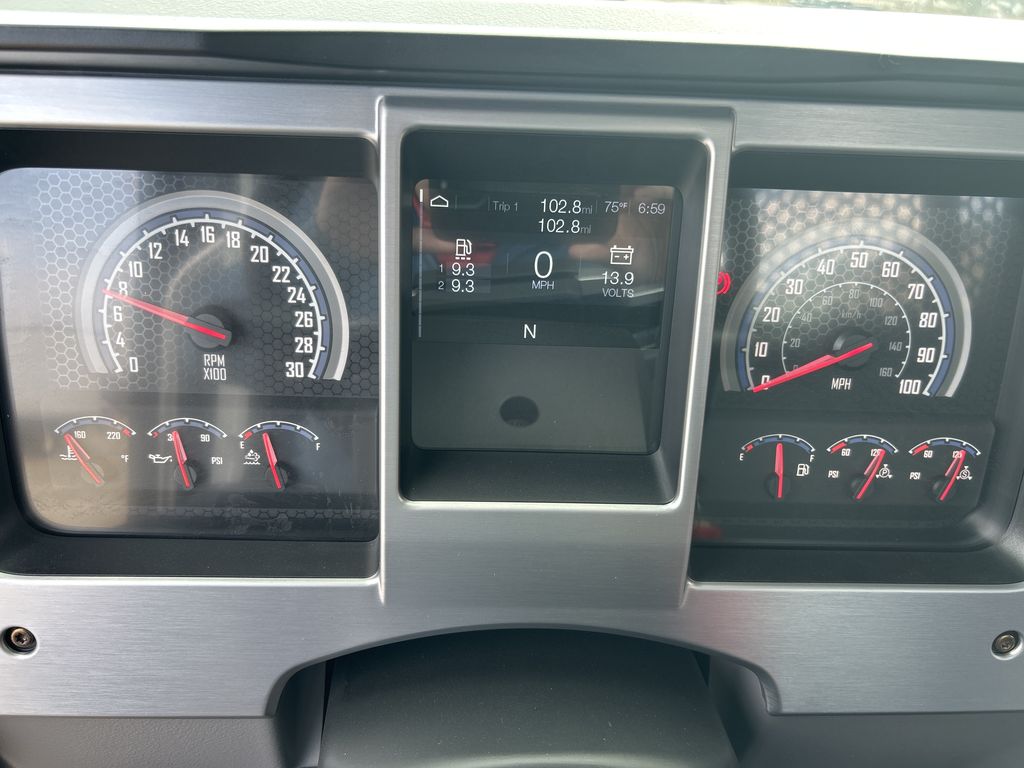 Slide images of 2026 MACK MD642