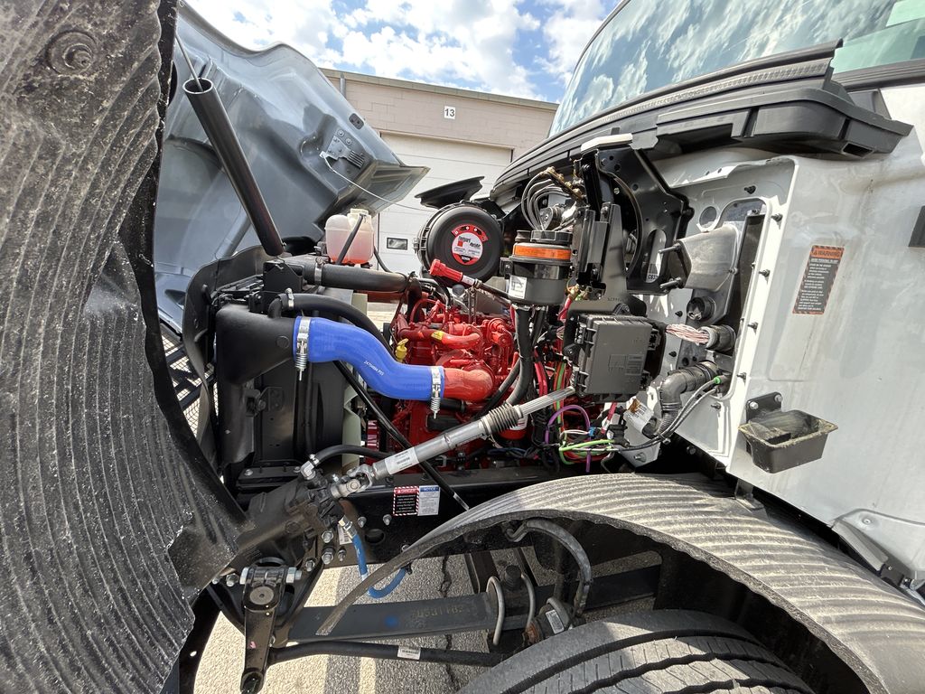 Slide images of 2026 MACK MD642