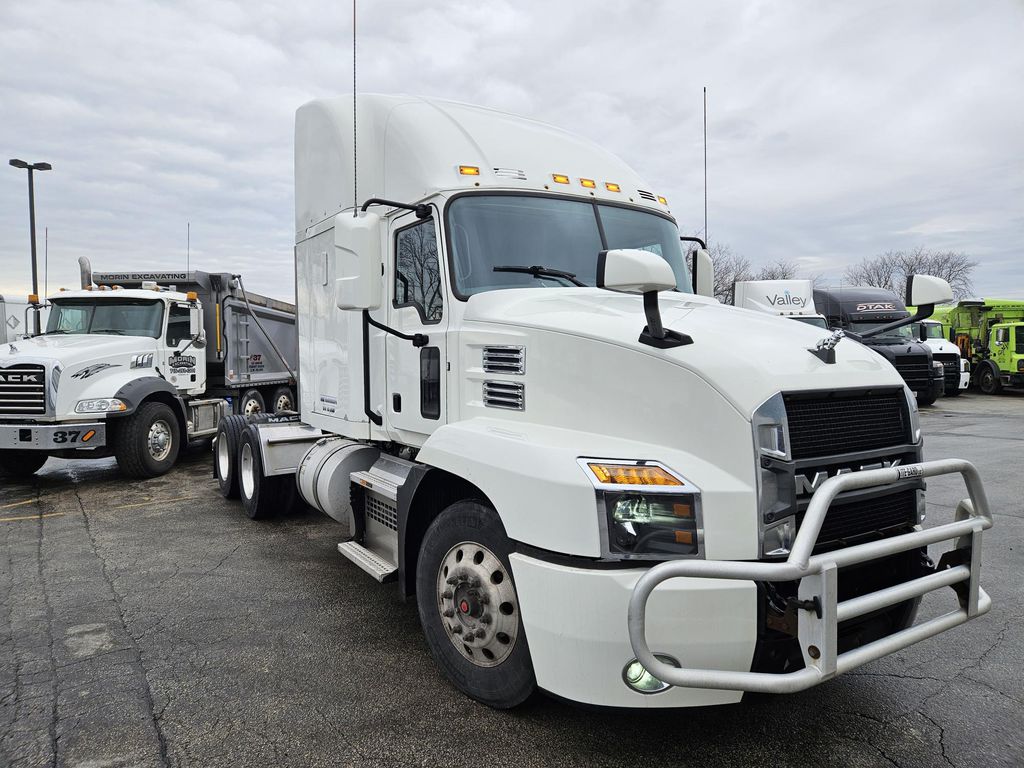 Slide images of 2019 MACK AN64T 