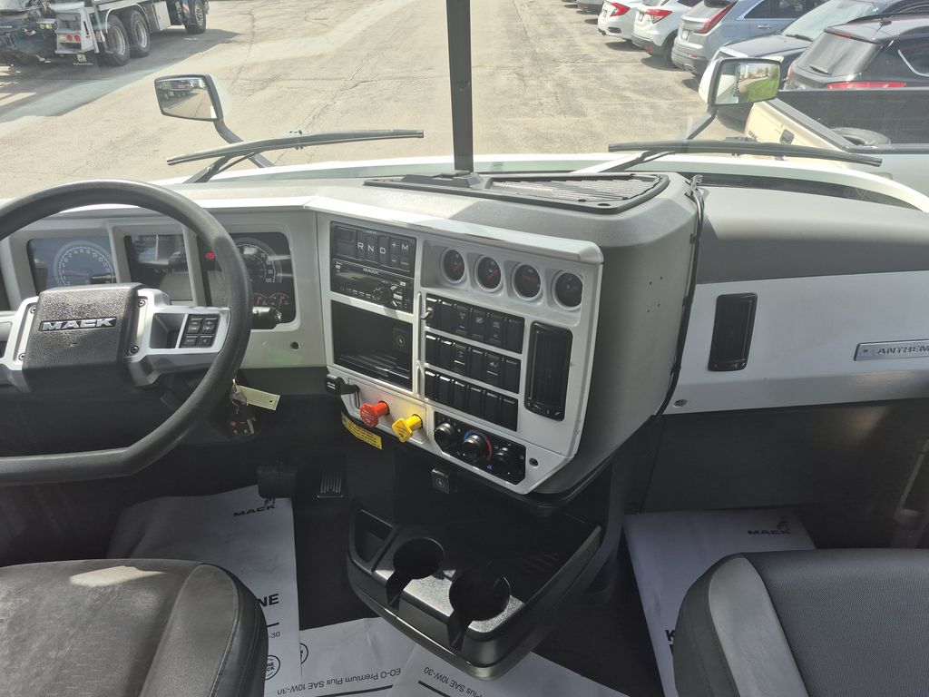 Slide images of 2019 MACK AN64T