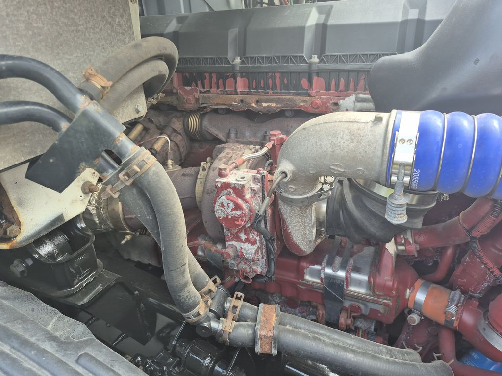 Slide images of 2019 MACK AN64T