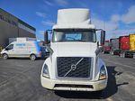 Slide images of 2021 VOLVO VNR42T-300
