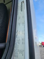 Slide images of 2021 VOLVO VNR42T-300