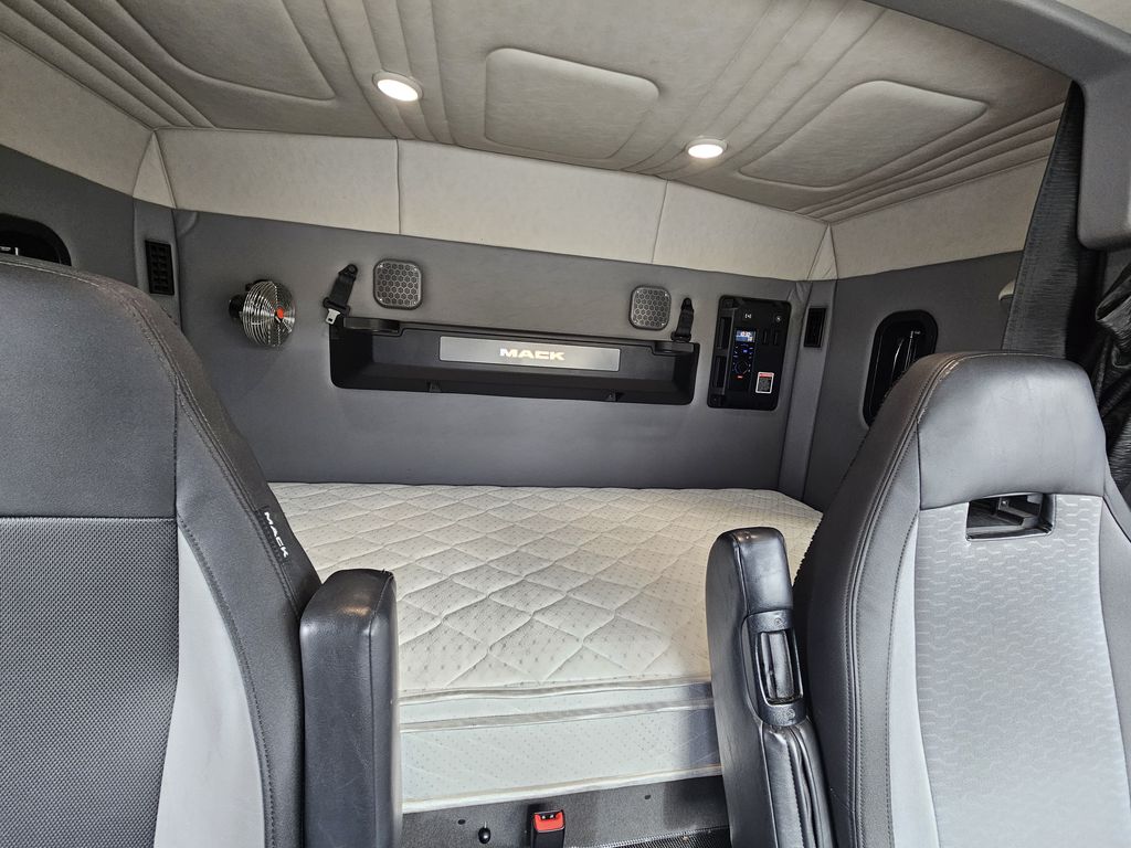 Slide images of 2019 MACK AN64T 