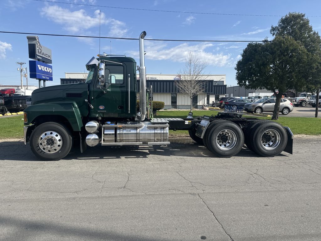 Slide images of 2027 MACK Pinnacle 64T DC