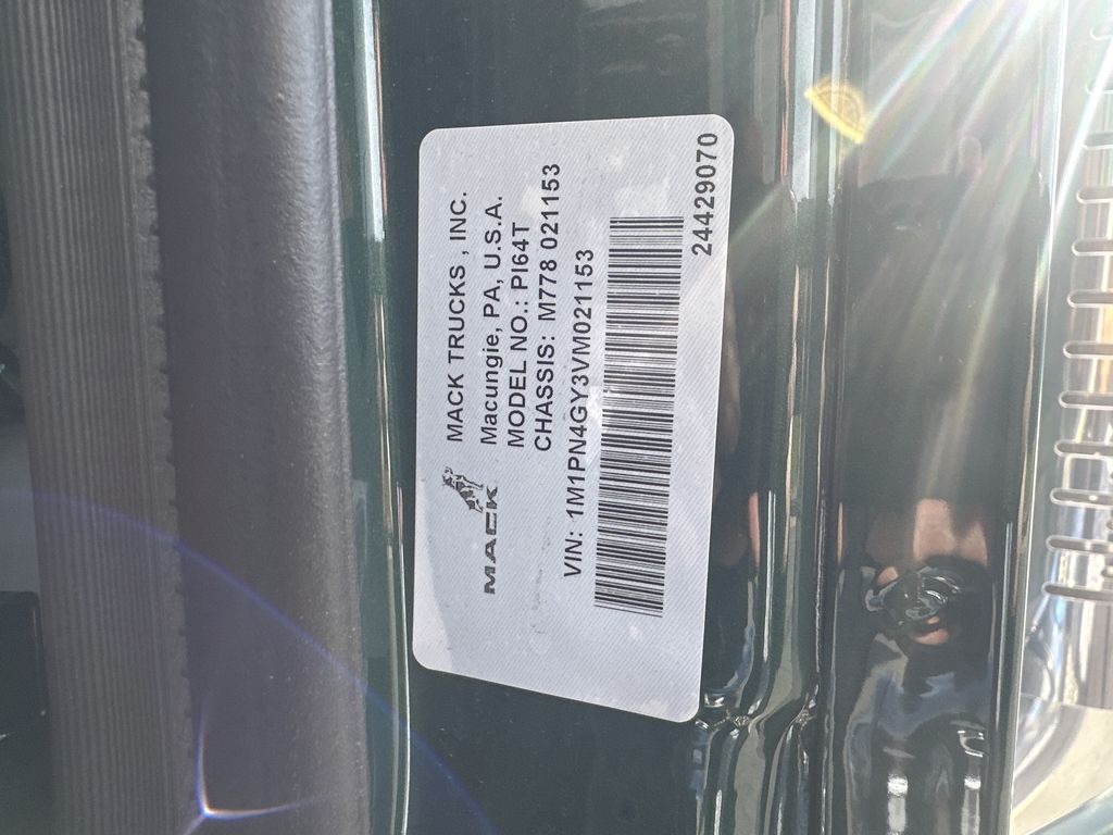 Slide images of 2027 MACK Pinnacle 64T DC