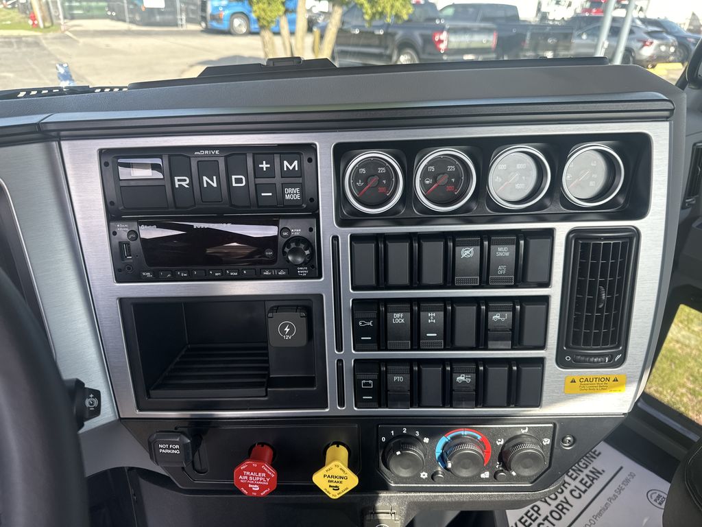 Slide images of 2027 MACK Pinnacle 64T DC