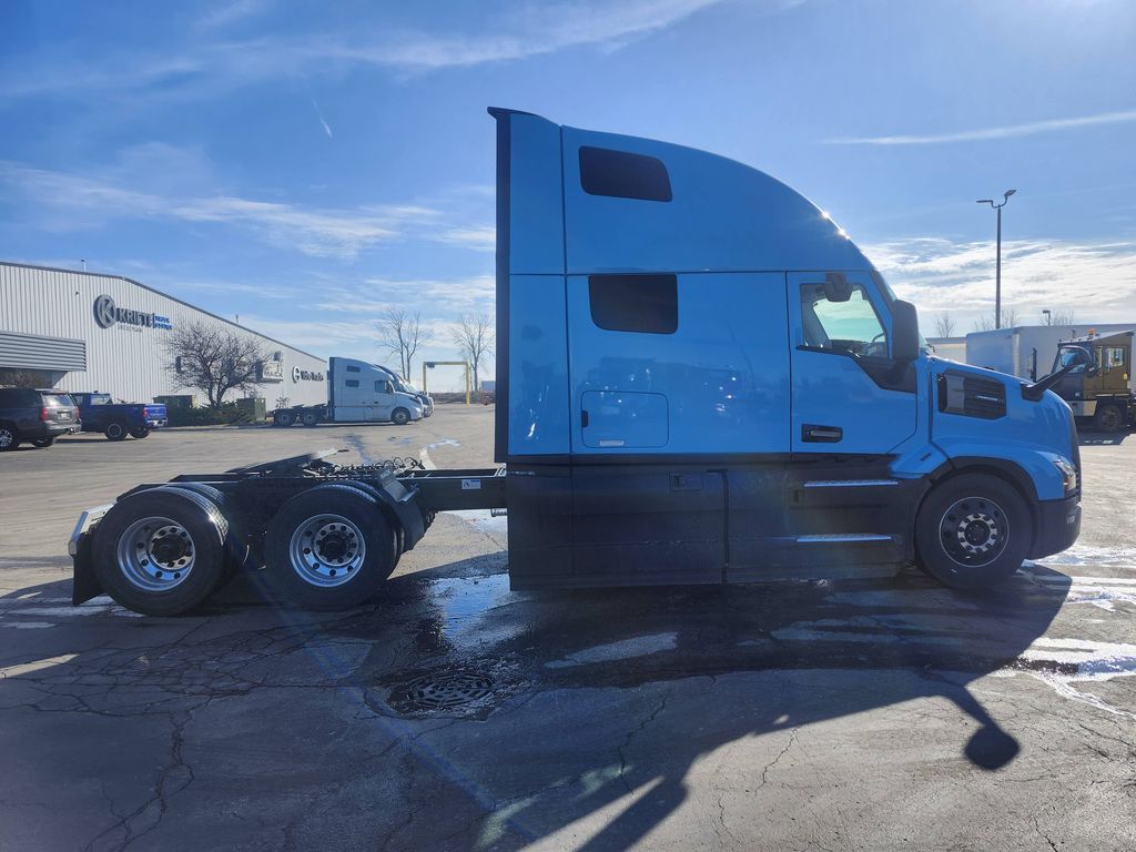 Slide images of 2026 MACK PIONEER 64T 76H