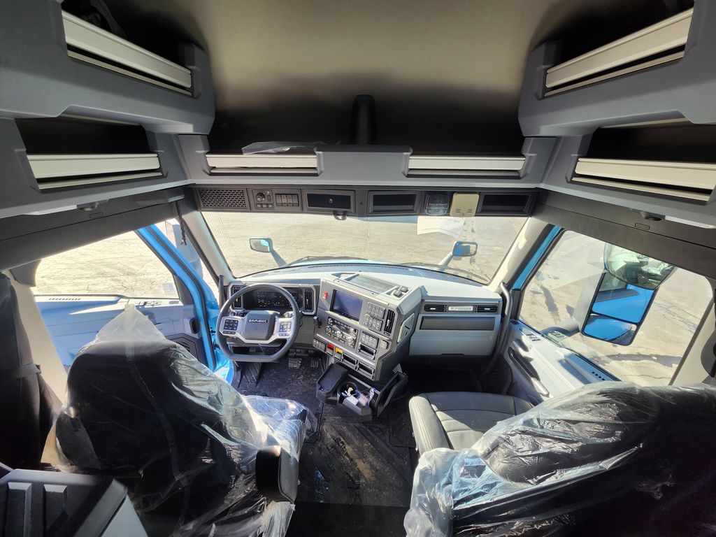 Slide images of 2026 MACK PIONEER 64T 76H