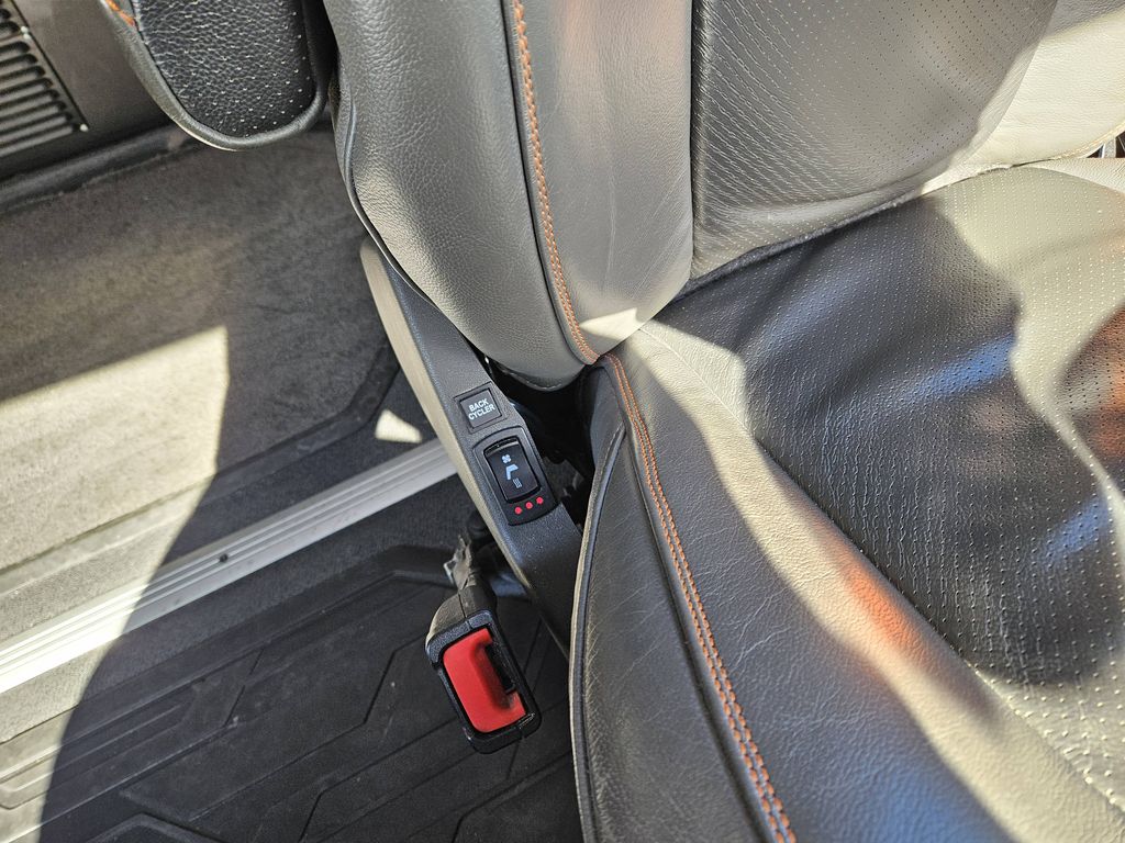 Slide images of 2023 VOLVO VNL64T760