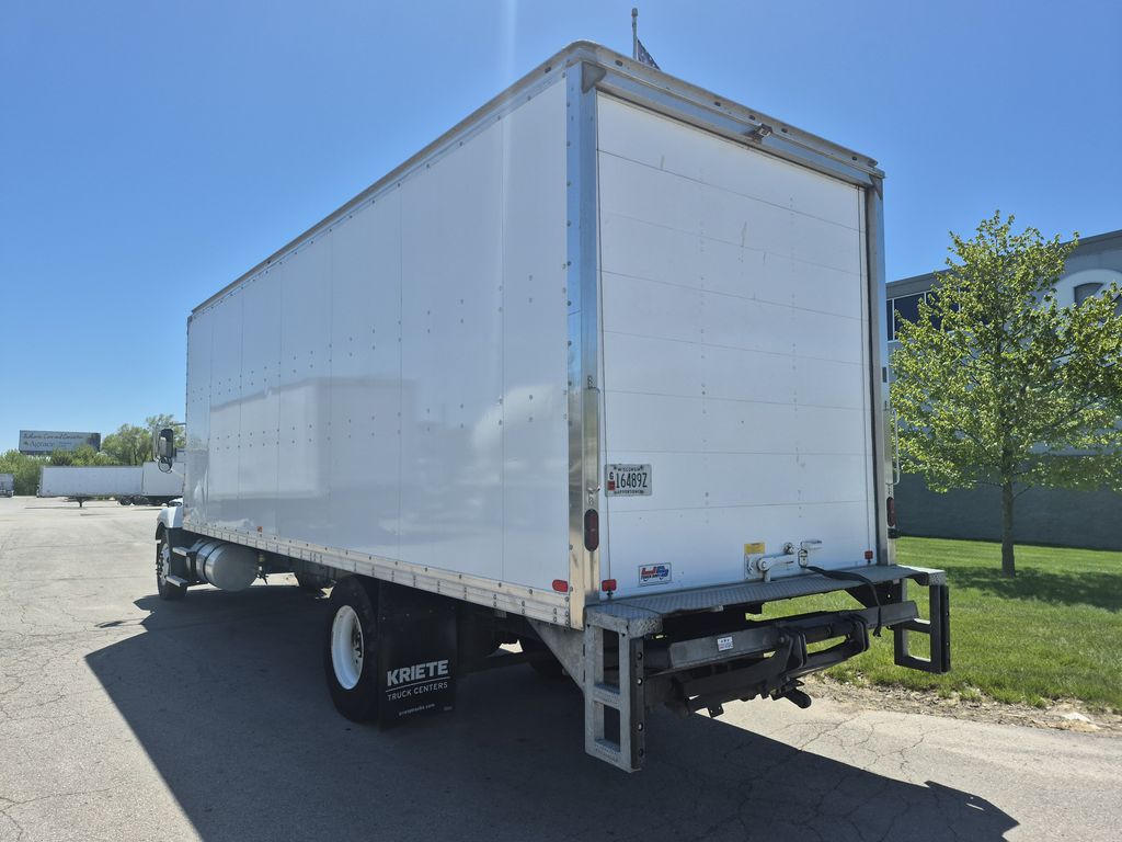 Slide images of 2021 MACK MD642