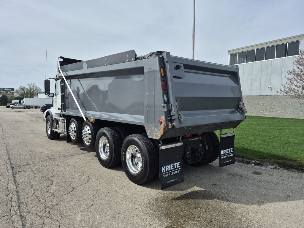 Slide images of 2025 VOLVO VHD64B300