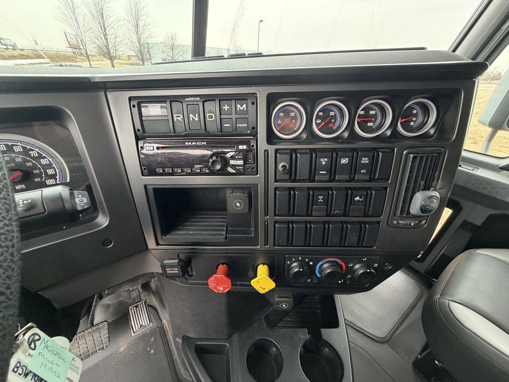 Slide images of 2019 MACK AN64T