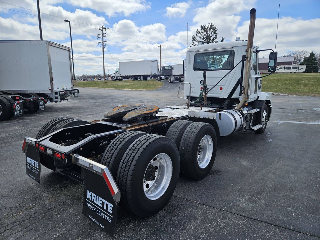 Slide images of 2021 MACK AN64T