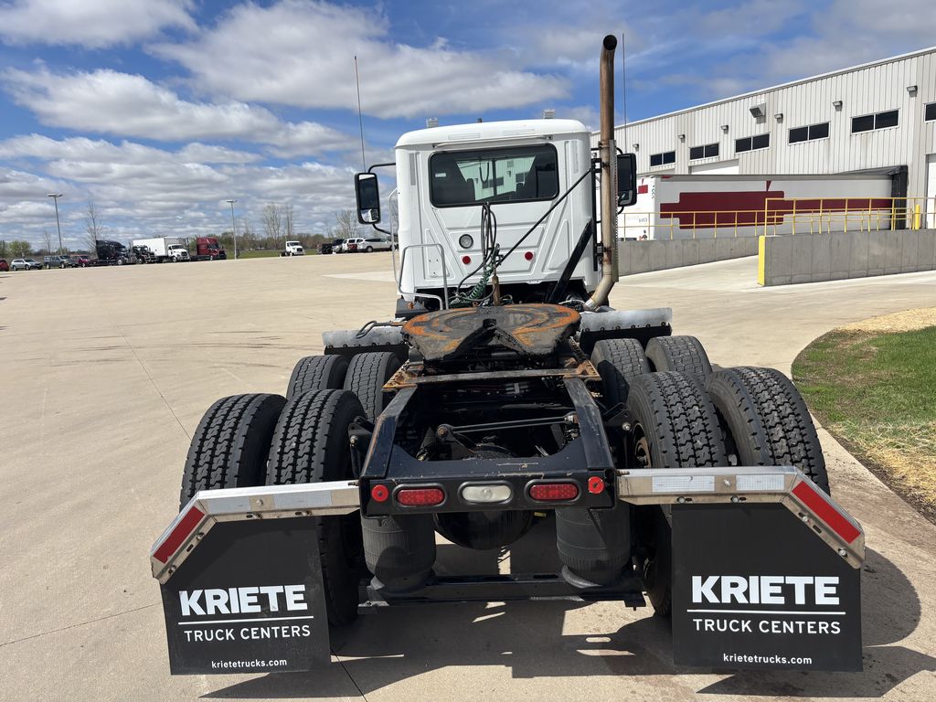 Slide images of 2021 MACK AN64T