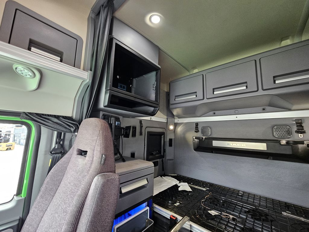 Slide images of 2020 MACK AN64T 