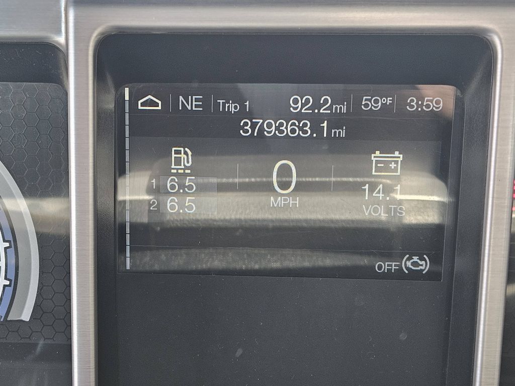 Slide images of 2021 MACK GRANITE