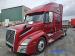 Slide images of 2022 VOLVO VNL64T860 