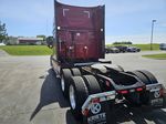 Slide images of 2022 VOLVO VNL64T860