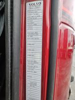 Slide images of 2022 VOLVO VNL64T860 