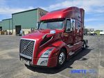 Slide images of 2022 VOLVO VNL64T860