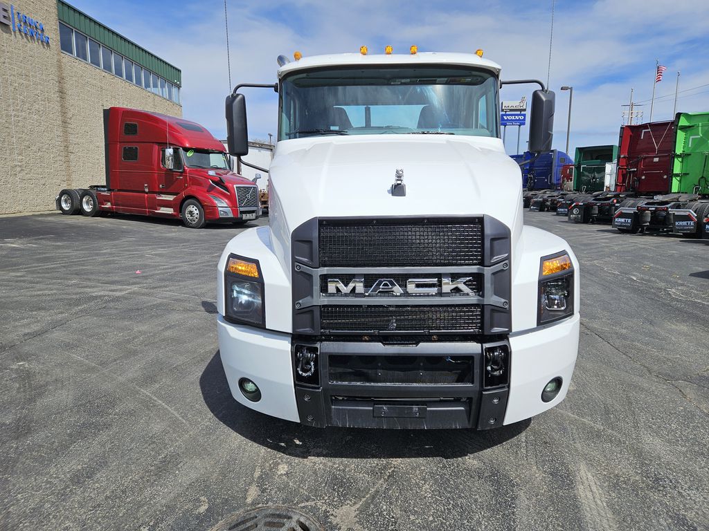 Slide images of 2022 MACK AN64T 