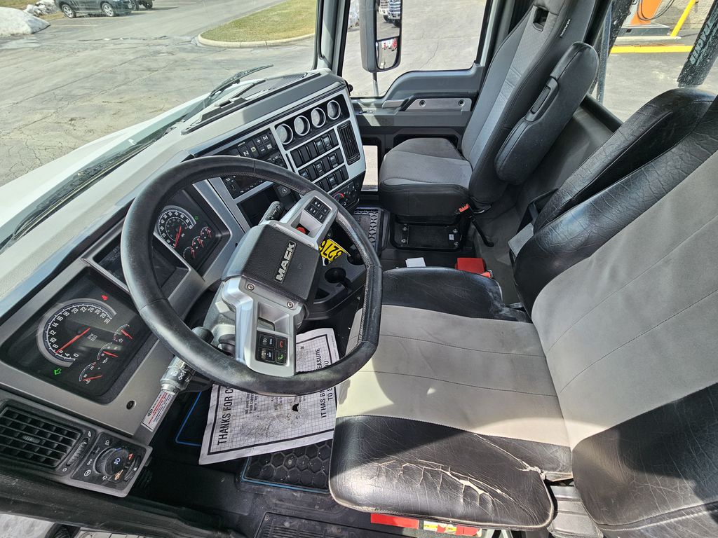 Slide images of 2022 MACK AN64T 