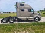 Slide images of 2027 VOLVO VNL64T860