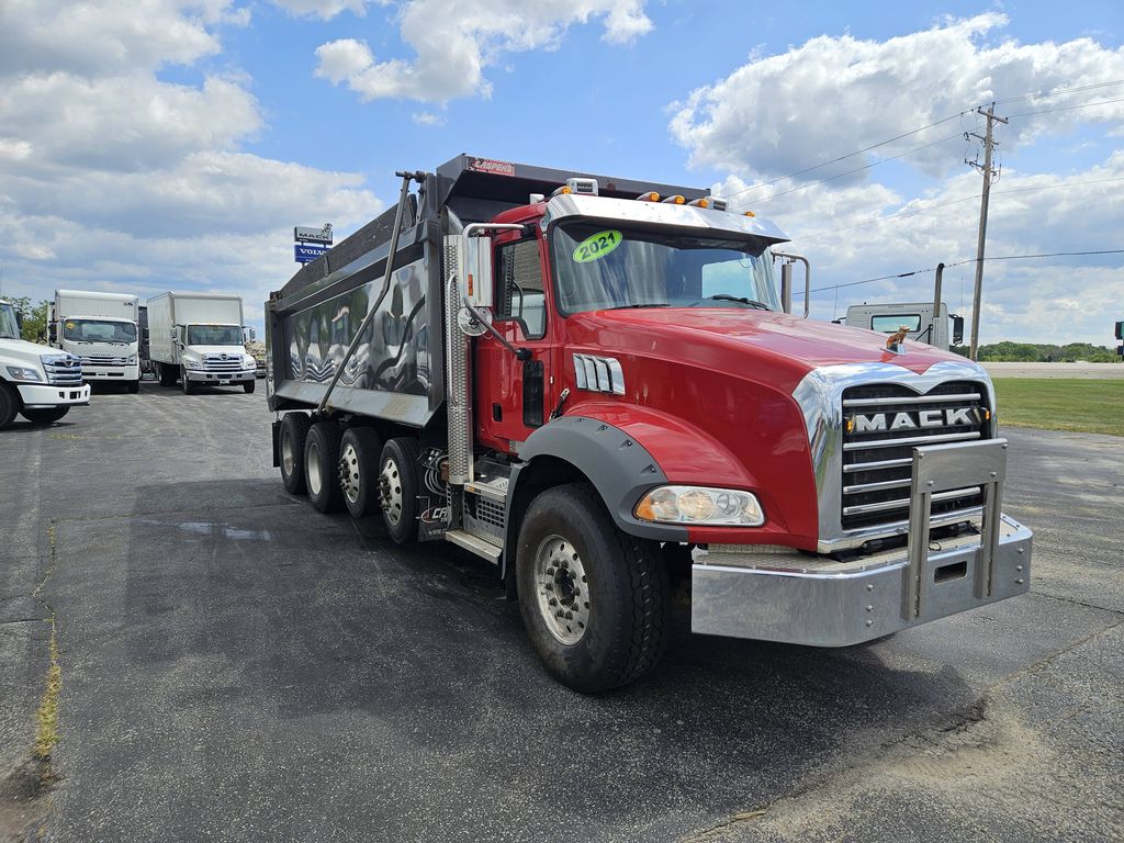 Slide images of 2021 MACK GR104B