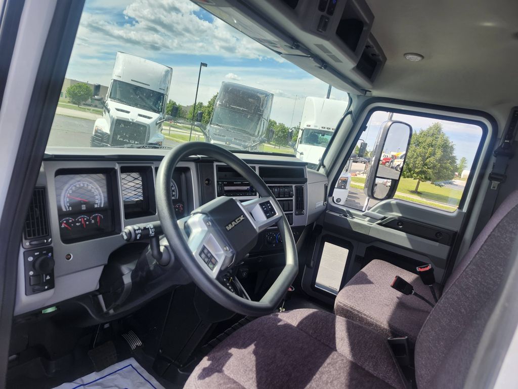 Slide images of 2026 MACK MD642