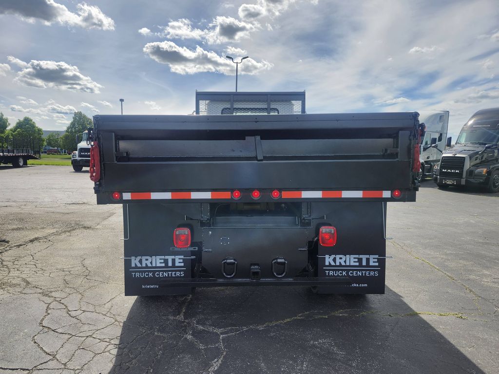 Slide images of 2026 MACK MD642