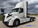 Slide images of 2023 VOLVO VNL64T300