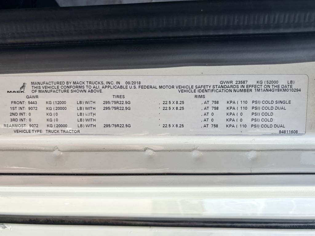 Slide images of 2019 MACK AN64T