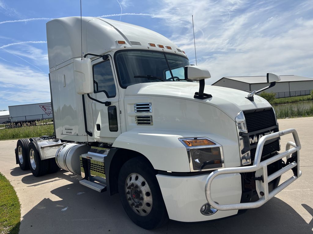 Slide images of 2019 MACK AN64T
