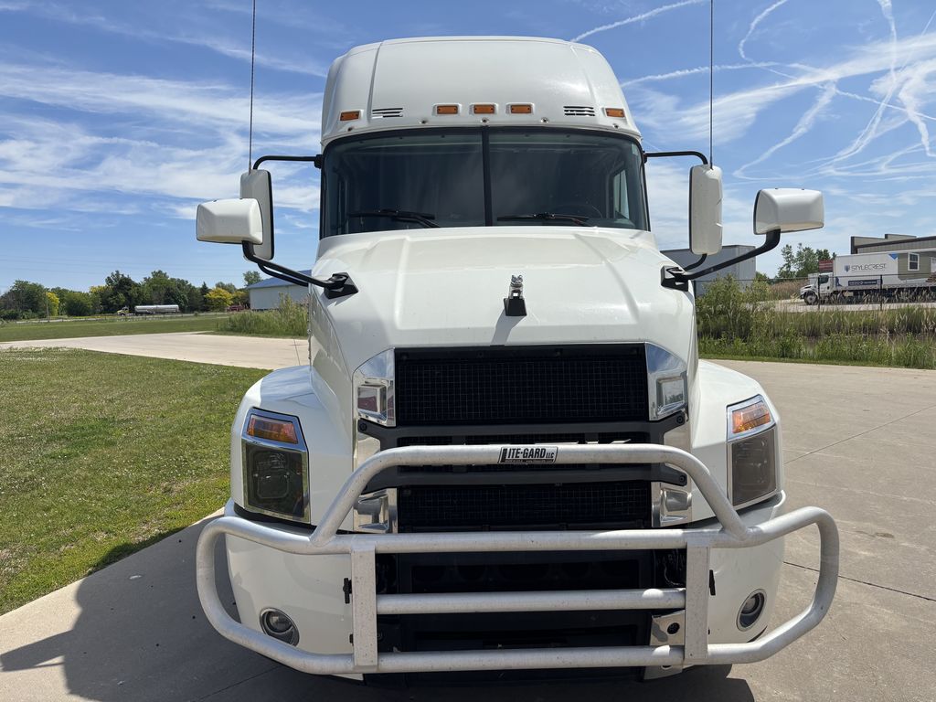 Slide images of 2019 MACK AN64T