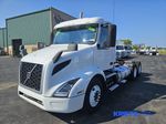 Slide images of 2020 VOLVO VNR64T-300
