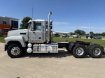 Slide images of 2021 MACK PINNACLE
