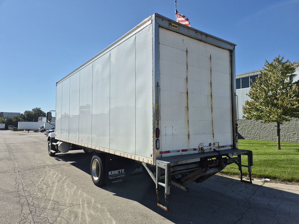 Slide images of 2022 MACK MD642