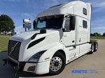 Slide images of 2022 VOLVO VNL64T860