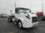Slide images of 2020 VOLVO VNR64T-300