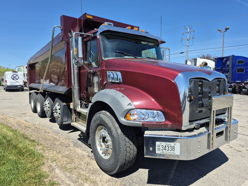 Slide images of 2023 MACK GR104B