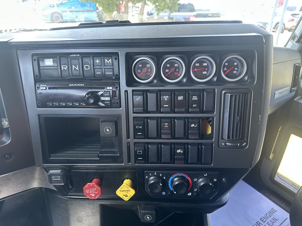 Slide images of 2020 MACK AN64T