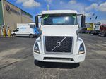 Slide images of 2023 VOLVO VNR64T300